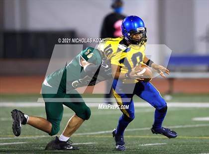Thumbnail 1 in Verbum Dei vs. St. Monica photogallery.