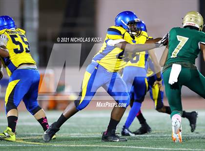 Thumbnail 2 in Verbum Dei vs. St. Monica photogallery.
