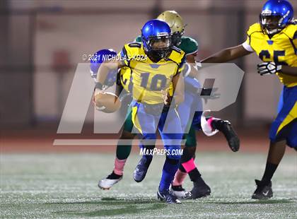 Thumbnail 3 in Verbum Dei vs. St. Monica photogallery.