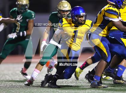Thumbnail 3 in Verbum Dei vs. St. Monica photogallery.