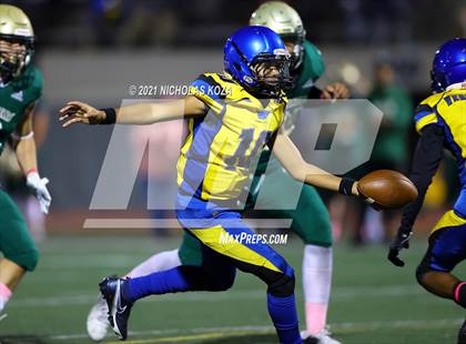 Thumbnail 2 in Verbum Dei vs. St. Monica photogallery.