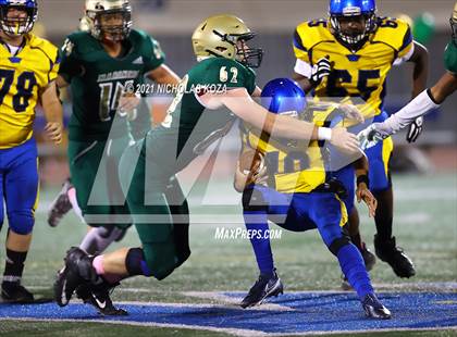 Thumbnail 2 in Verbum Dei vs. St. Monica photogallery.