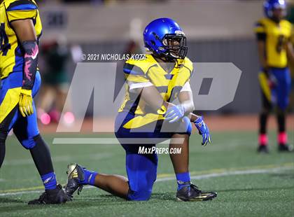 Thumbnail 1 in Verbum Dei vs. St. Monica photogallery.