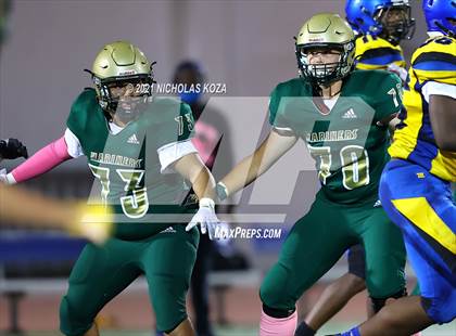 Thumbnail 3 in Verbum Dei vs. St. Monica photogallery.