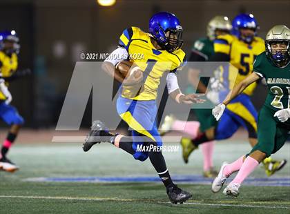 Thumbnail 2 in Verbum Dei vs. St. Monica photogallery.