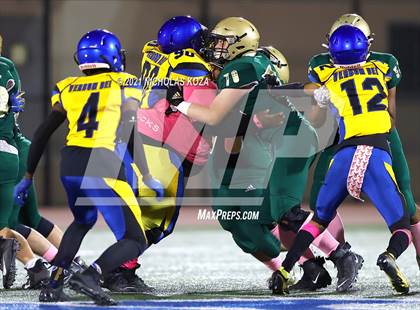 Thumbnail 2 in Verbum Dei vs. St. Monica photogallery.