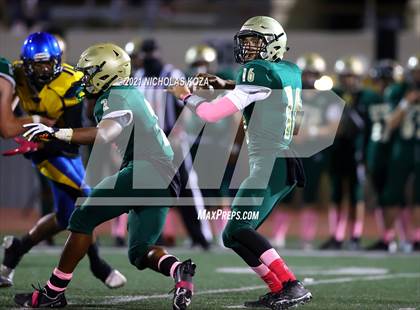 Thumbnail 1 in Verbum Dei vs. St. Monica photogallery.