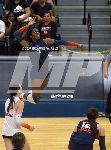 Thumbnail 3 in Seven Lakes vs Tompkins (UIL Volleyball 6A Regional Quarterfinal) photogallery.