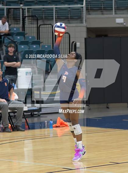 Thumbnail 2 in Seven Lakes vs Tompkins (UIL Volleyball 6A Regional Quarterfinal) photogallery.