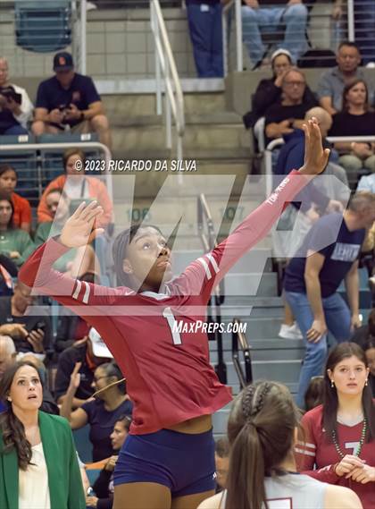 Thumbnail 3 in Seven Lakes vs Tompkins (UIL Volleyball 6A Regional Quarterfinal) photogallery.