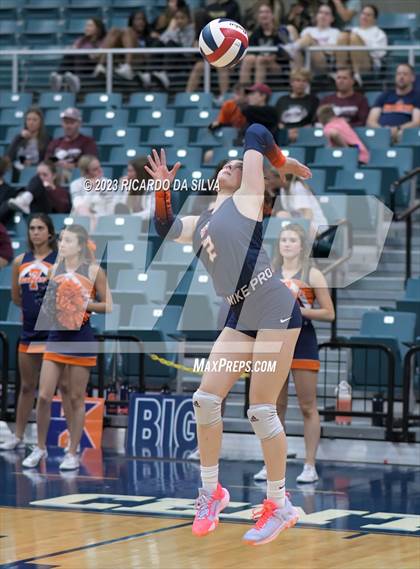Thumbnail 2 in Seven Lakes vs Tompkins (UIL Volleyball 6A Regional Quarterfinal) photogallery.