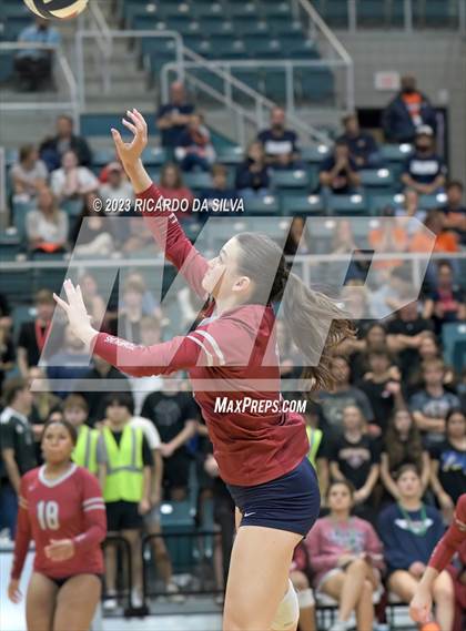 Thumbnail 3 in Seven Lakes vs Tompkins (UIL Volleyball 6A Regional Quarterfinal) photogallery.