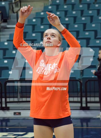 Thumbnail 1 in Seven Lakes vs Tompkins (UIL Volleyball 6A Regional Quarterfinal) photogallery.