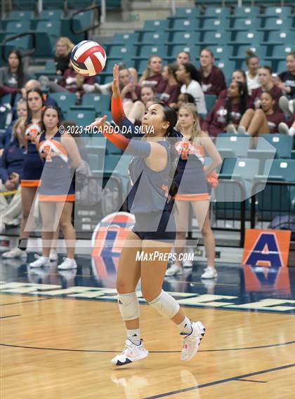 Thumbnail 3 in Seven Lakes vs Tompkins (UIL Volleyball 6A Regional Quarterfinal) photogallery.