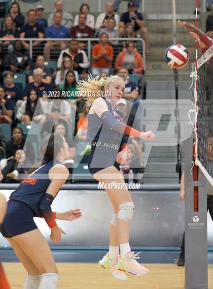 Thumbnail 3 in Seven Lakes vs Tompkins (UIL Volleyball 6A Regional Quarterfinal) photogallery.