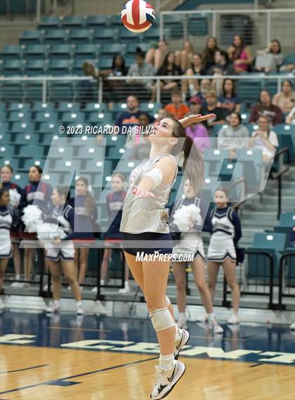 Thumbnail 3 in Seven Lakes vs Tompkins (UIL Volleyball 6A Regional Quarterfinal) photogallery.