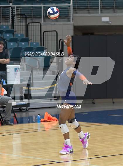 Thumbnail 1 in Seven Lakes vs Tompkins (UIL Volleyball 6A Regional Quarterfinal) photogallery.