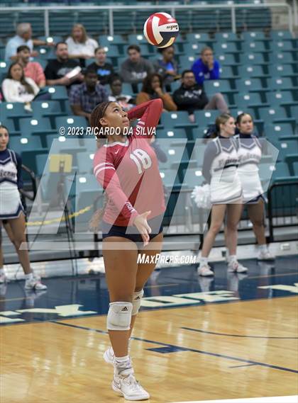 Thumbnail 3 in Seven Lakes vs Tompkins (UIL Volleyball 6A Regional Quarterfinal) photogallery.