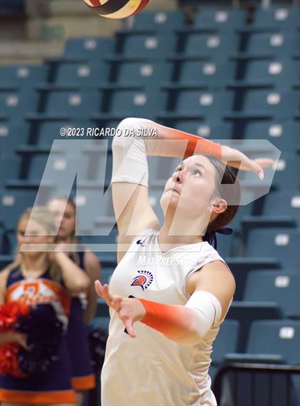 Thumbnail 3 in Seven Lakes vs Tompkins (UIL Volleyball 6A Regional Quarterfinal) photogallery.