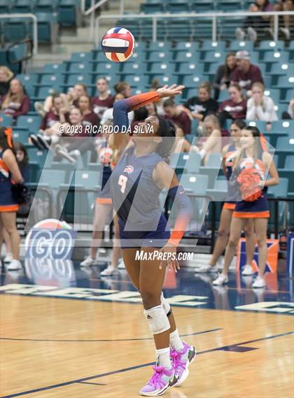 Thumbnail 2 in Seven Lakes vs Tompkins (UIL Volleyball 6A Regional Quarterfinal) photogallery.