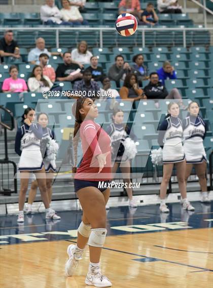 Thumbnail 2 in Seven Lakes vs Tompkins (UIL Volleyball 6A Regional Quarterfinal) photogallery.