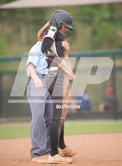 Thumbnail 1 in Hackleburg @ Hartselle photogallery.
