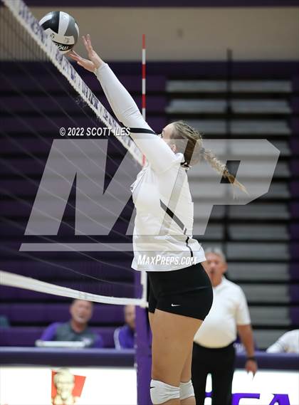 Thumbnail 3 in Groveport-Madison @ Logan photogallery.