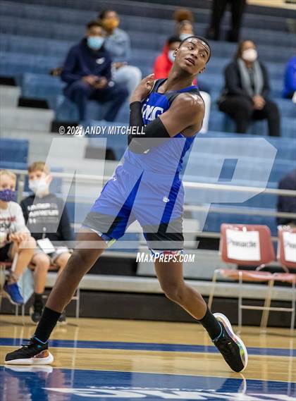 Thumbnail 1 in IMG Academy vs. Hamilton Heights Christian Academy photogallery.