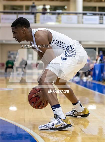 Thumbnail 3 in IMG Academy vs. Hamilton Heights Christian Academy photogallery.