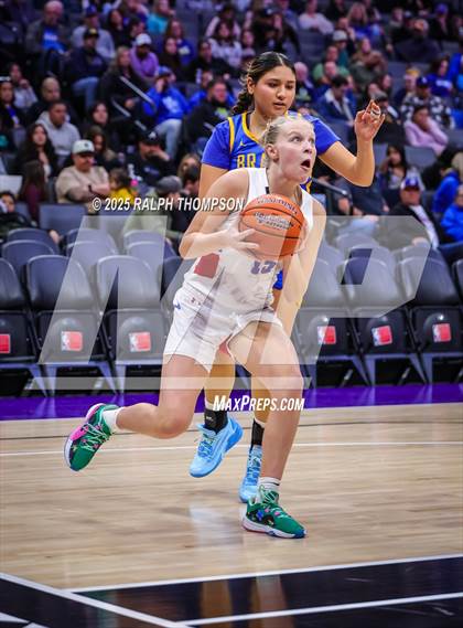 Thumbnail 3 in Durham vs Hamilton (Golden 1 Center) photogallery.
