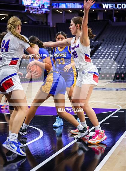 Thumbnail 2 in Durham vs Hamilton (Golden 1 Center) photogallery.