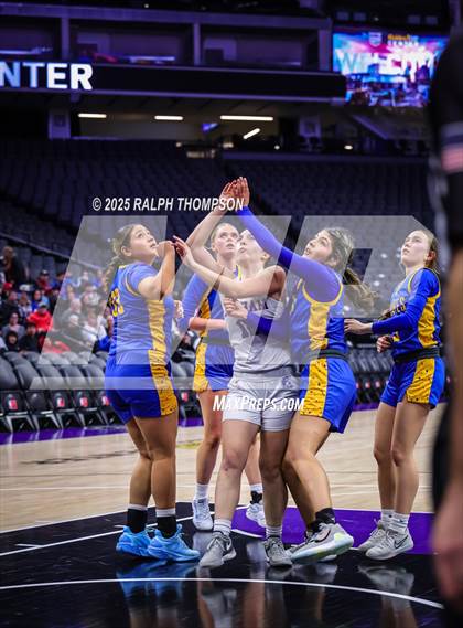 Thumbnail 3 in Durham vs Hamilton (Golden 1 Center) photogallery.