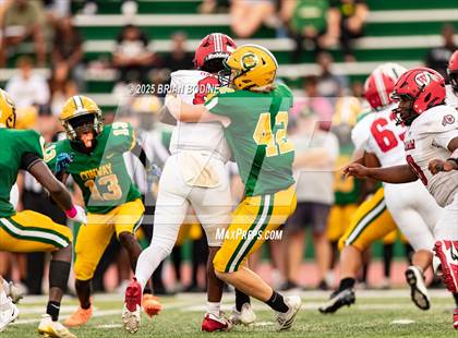 Thumbnail 3 in Waccamaw vs Conway (CNB 2025 Kickoff Classic) photogallery.