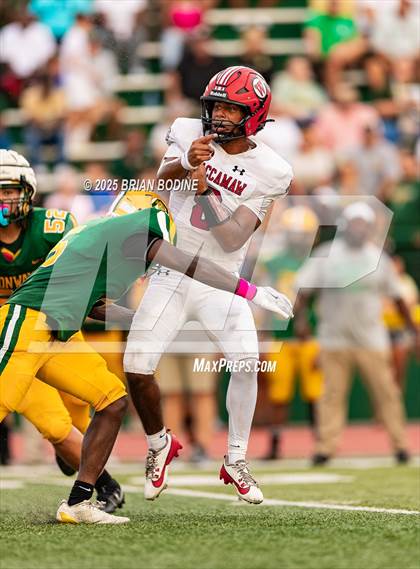 Thumbnail 1 in Waccamaw vs Conway (CNB 2025 Kickoff Classic) photogallery.