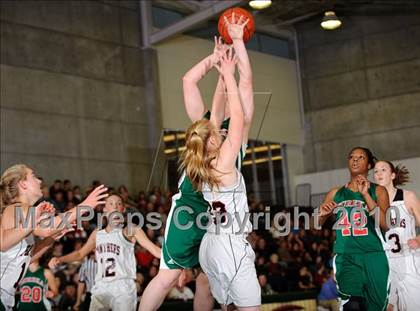 Thumbnail 3 in Eureka vs. McKinleyville (Dick Nicali Tournament) photogallery.