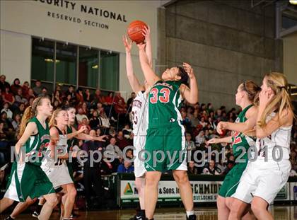 Thumbnail 1 in Eureka vs. McKinleyville (Dick Nicali Tournament) photogallery.