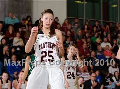 Thumbnail 1 in Eureka vs. McKinleyville (Dick Nicali Tournament) photogallery.