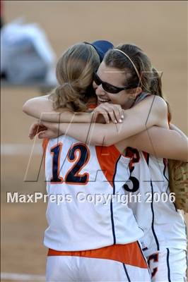 Thumbnail 3 in Chaminade vs Warren (D4 Section Final) photogallery.