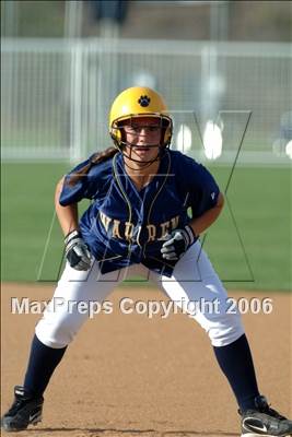 Thumbnail 3 in Chaminade vs Warren (D4 Section Final) photogallery.