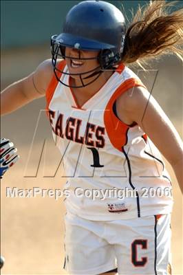 Thumbnail 1 in Chaminade vs Warren (D4 Section Final) photogallery.