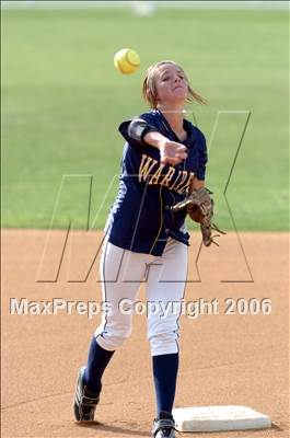 Thumbnail 2 in Chaminade vs Warren (D4 Section Final) photogallery.
