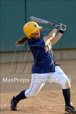 Thumbnail 1 in Chaminade vs Warren (D4 Section Final) photogallery.