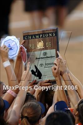 Thumbnail 2 in Chaminade vs Warren (D4 Section Final) photogallery.