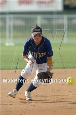 Thumbnail 2 in Chaminade vs Warren (D4 Section Final) photogallery.