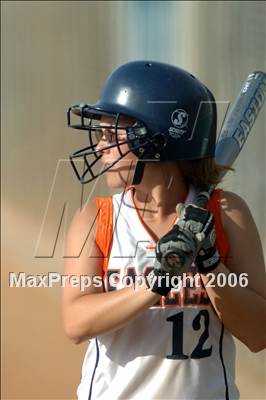 Thumbnail 3 in Chaminade vs Warren (D4 Section Final) photogallery.