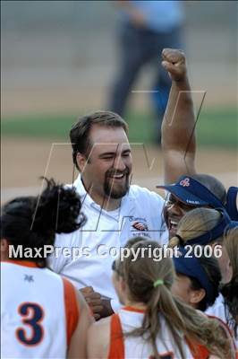 Thumbnail 3 in Chaminade vs Warren (D4 Section Final) photogallery.