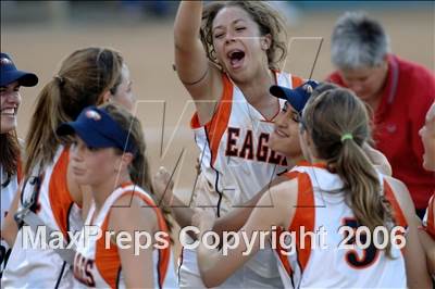 Thumbnail 2 in Chaminade vs Warren (D4 Section Final) photogallery.