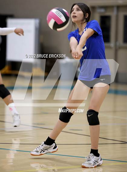 Thumbnail 3 in Orange Glen @ Del Lago Academy photogallery.