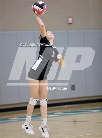 Thumbnail 3 in Orange Glen @ Del Lago Academy photogallery.