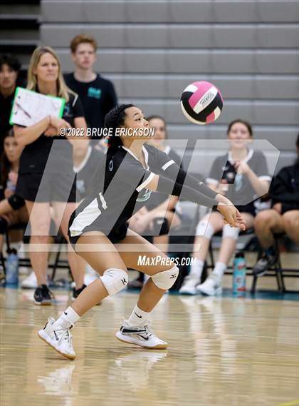 Thumbnail 3 in Orange Glen @ Del Lago Academy photogallery.